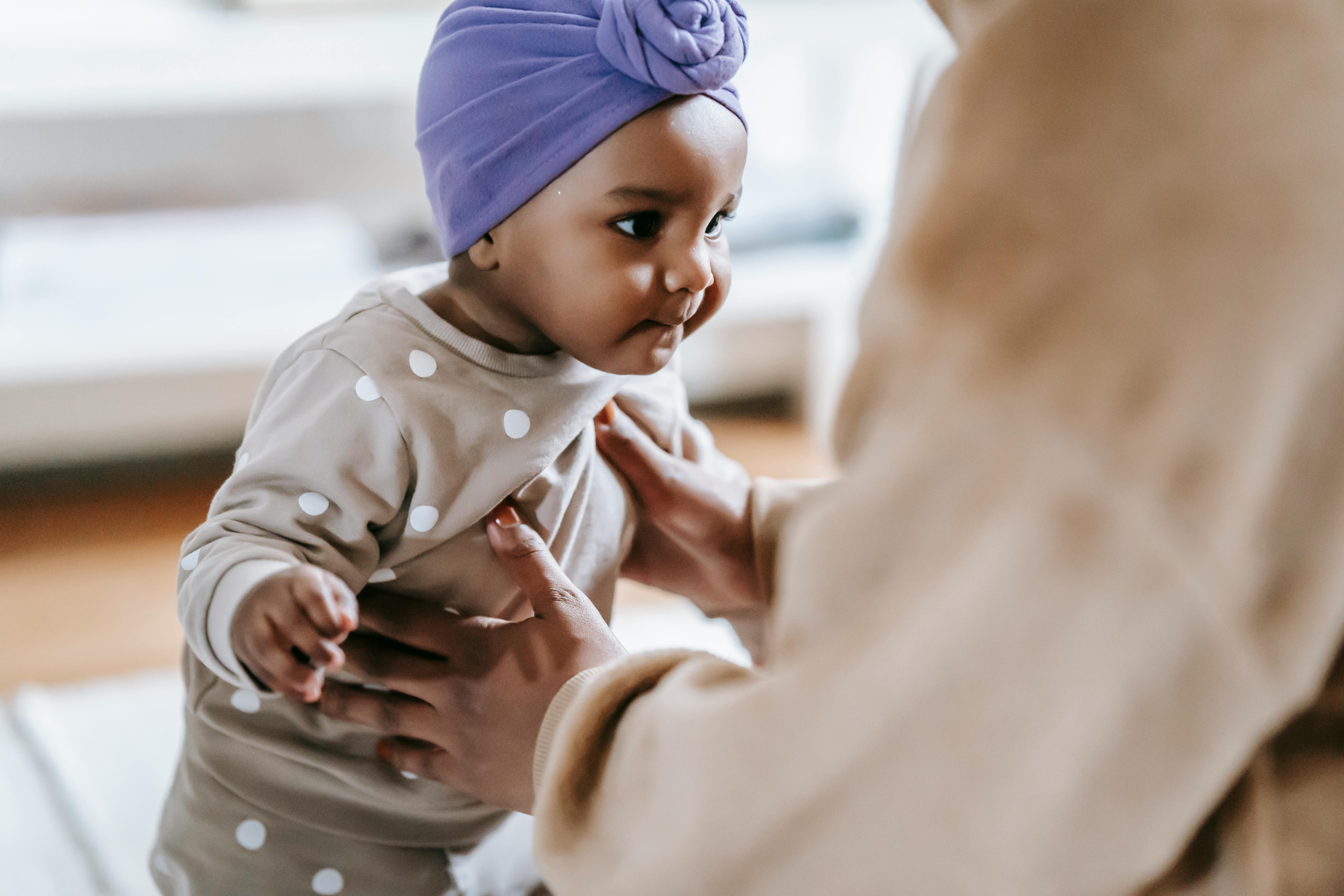Famille heureuse avec bébé